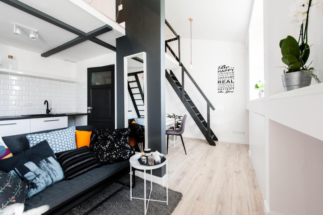 Superapart Rakowiecka 43a Warsaw